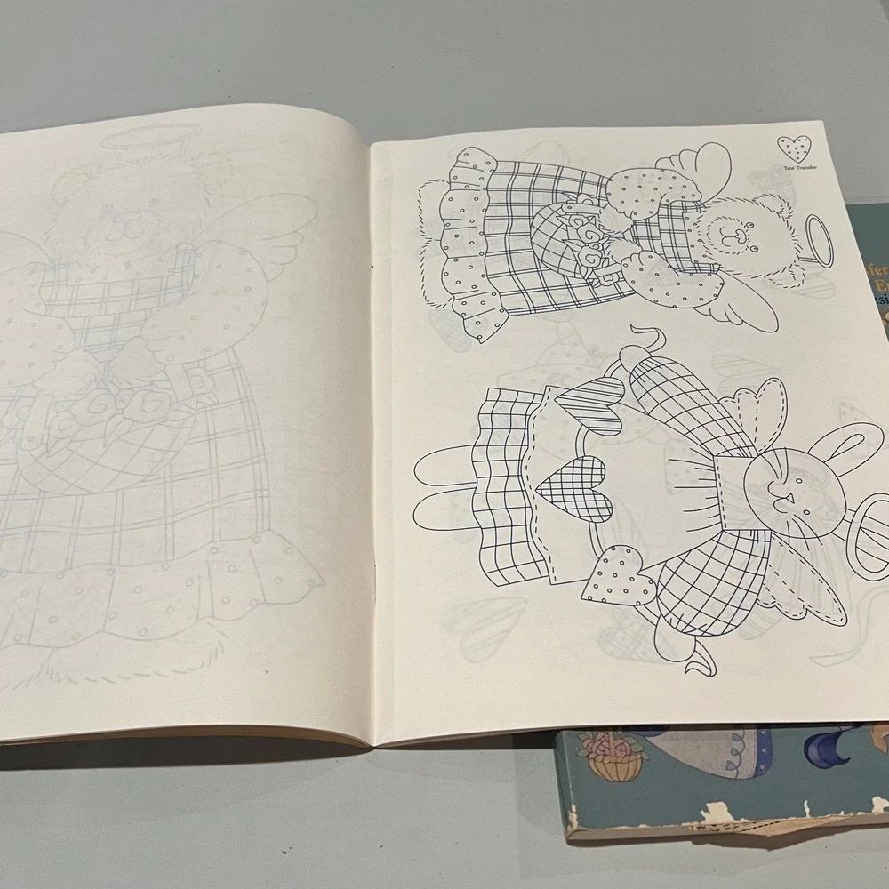 Leisure Arts Lavonne Angelic Iron-On‎ Transfer Design Books Lot of 2